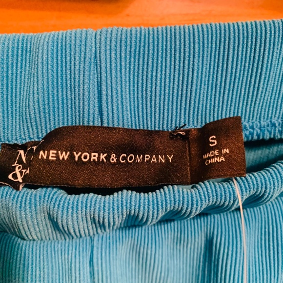 NY& Company - Picture 6 of 7